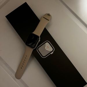 Apple Watch - Series 6 Nike Edition